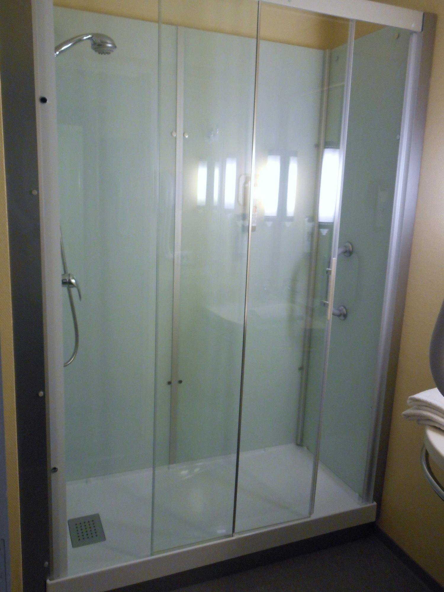 Ibis Rennes Beaulieu Hotell Cesson-Sévigné Exteriör bild