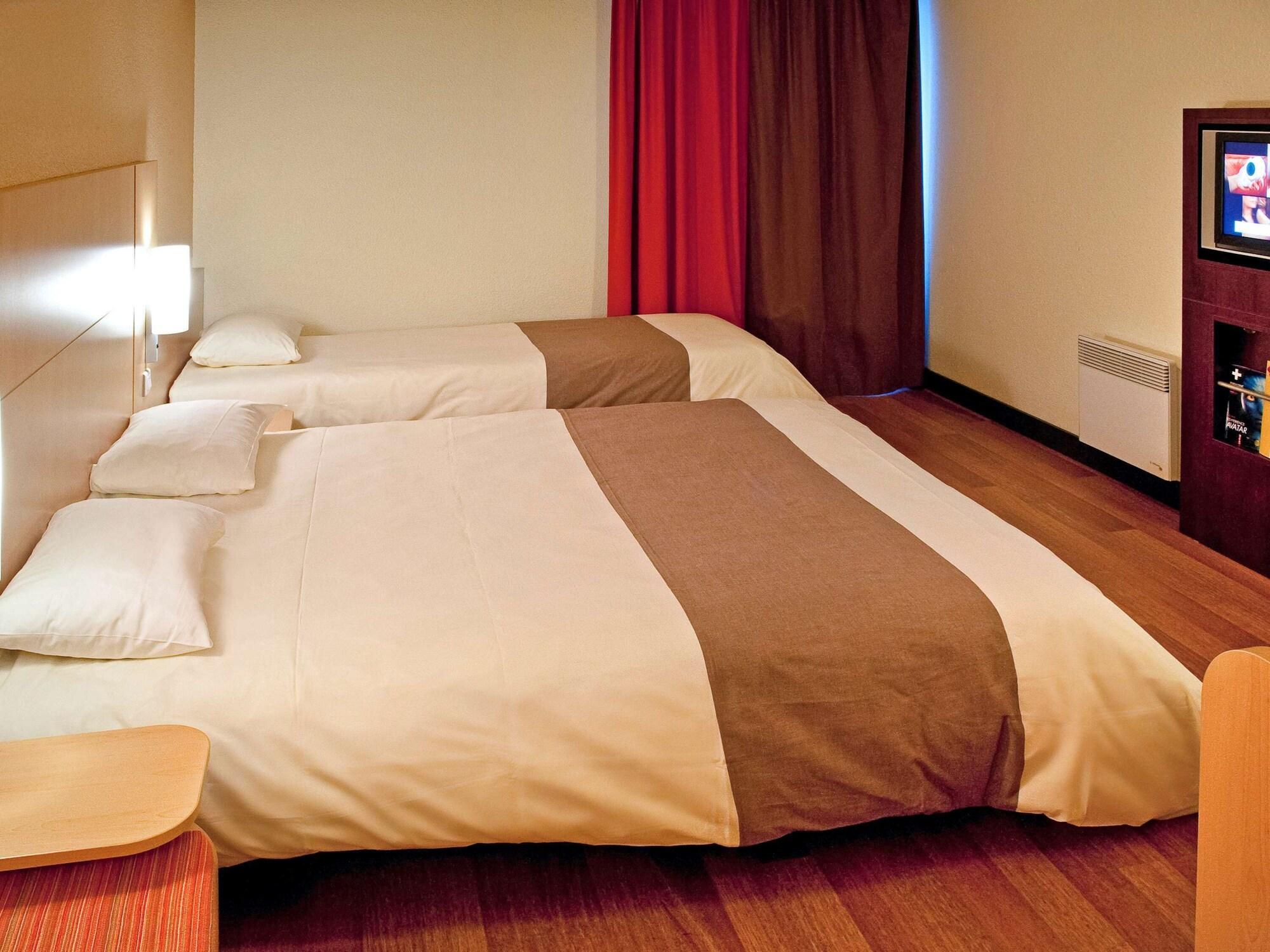 Ibis Rennes Beaulieu Hotell Cesson-Sévigné Exteriör bild