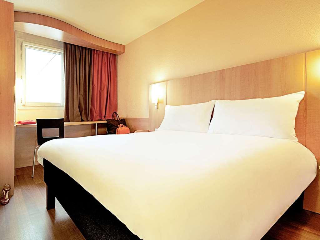 Ibis Rennes Beaulieu Hotell Cesson-Sévigné Rum bild