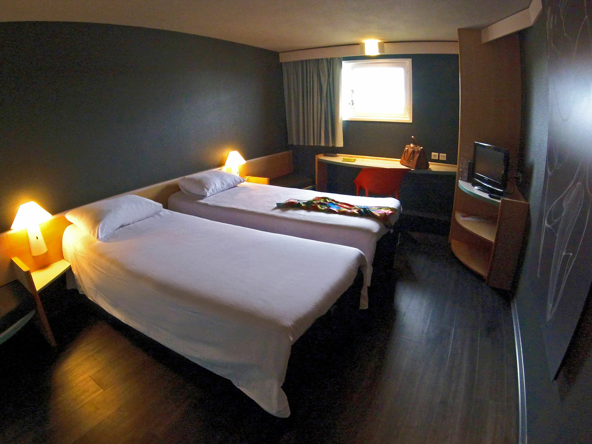 Ibis Rennes Beaulieu Hotell Cesson-Sévigné Exteriör bild